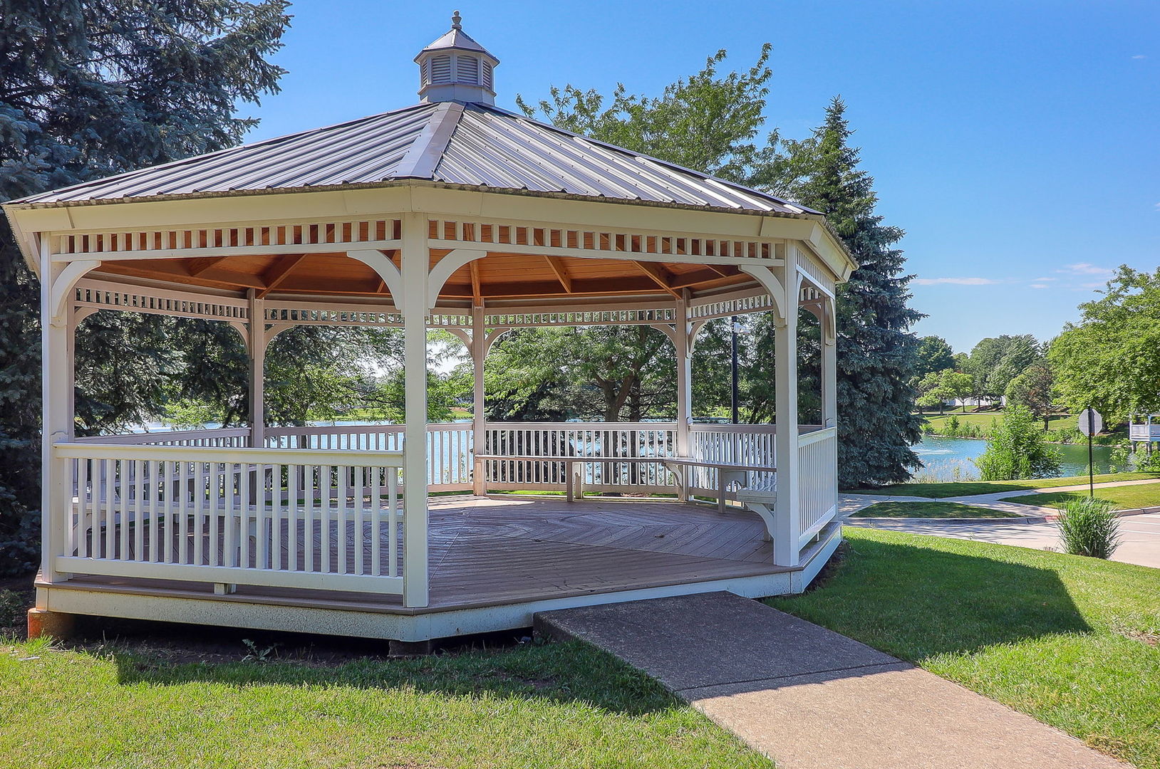 1769 Autumn Woods Lane, Romeoville, IL 60446