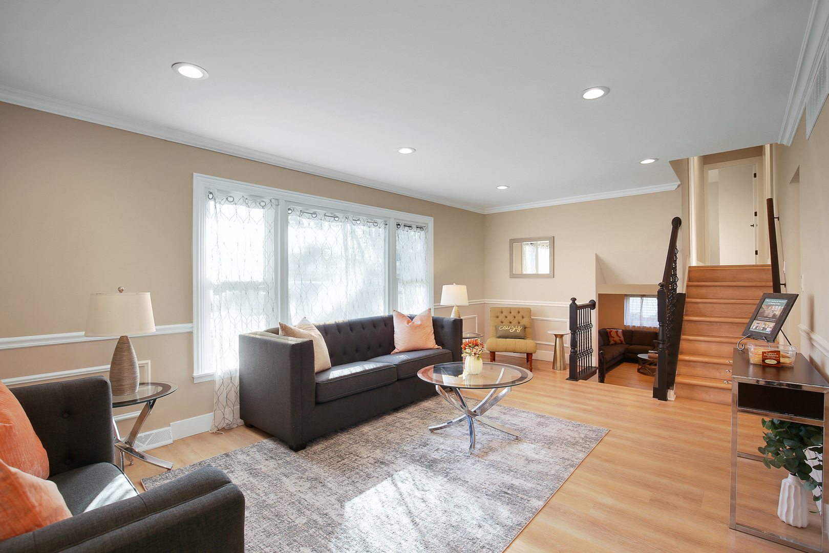 17548 Chestnut Avenue, Country Club Hills, IL 60478