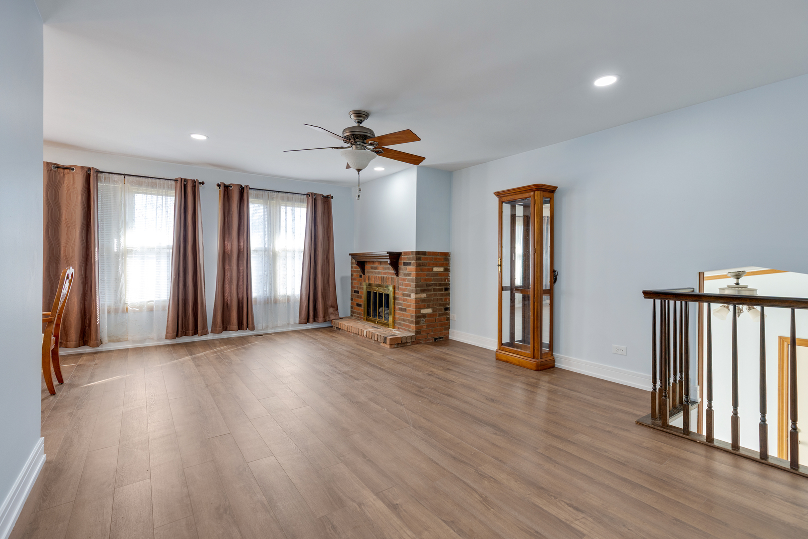 1165 Mayfield Lane, Hoffman Estates, IL 60169