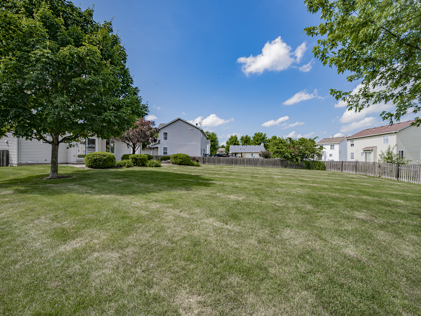 704 Searl Street, Plano, IL 60545