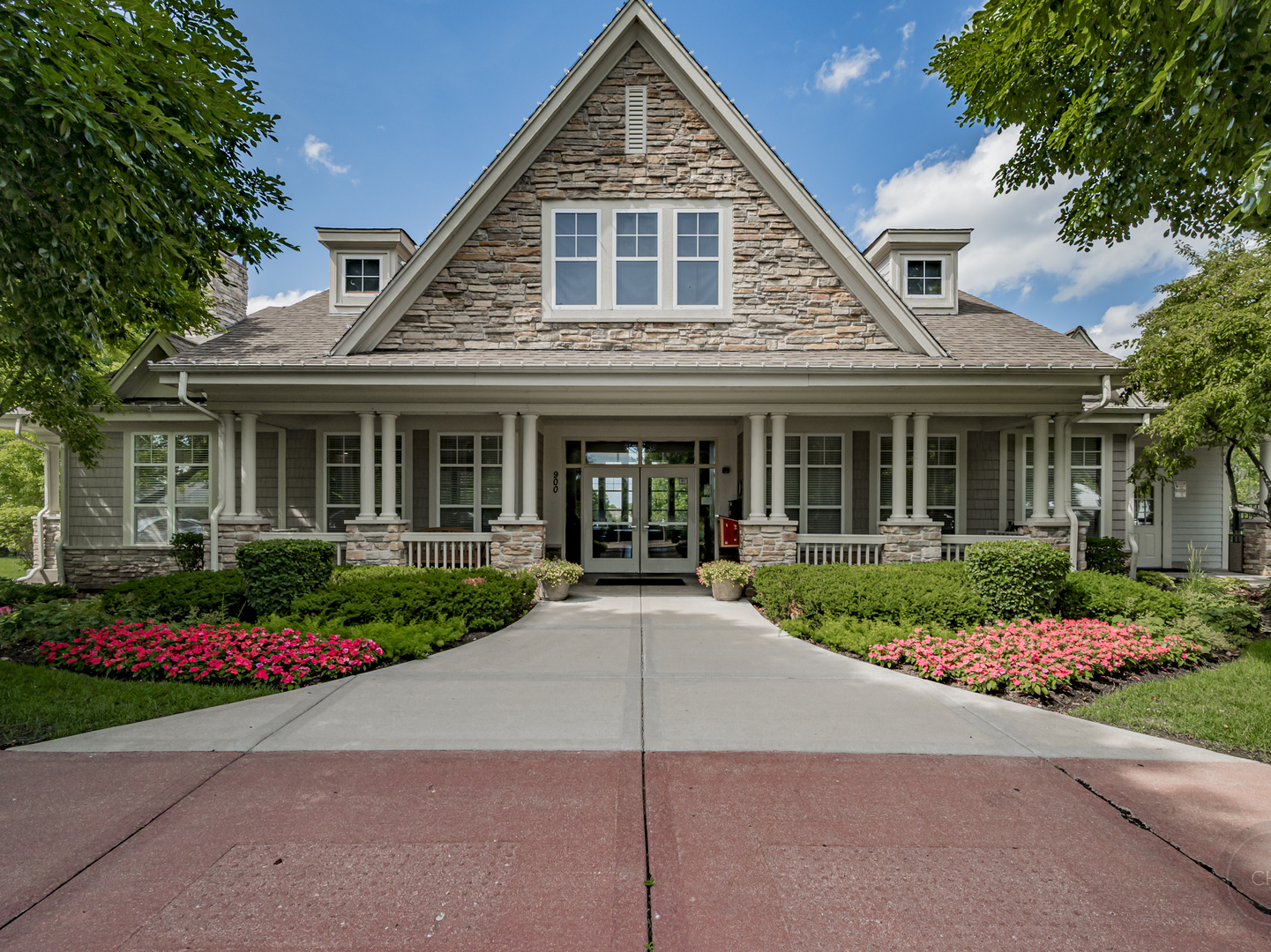704 Searl Street, Plano, IL 60545