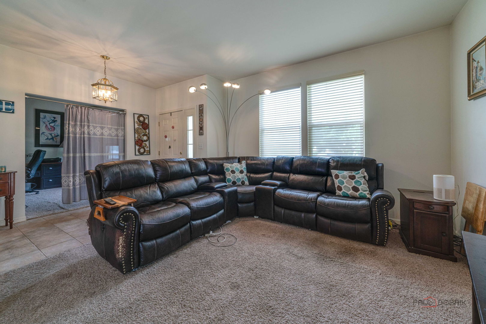 399 W Cambria Drive, Round Lake, IL 60073