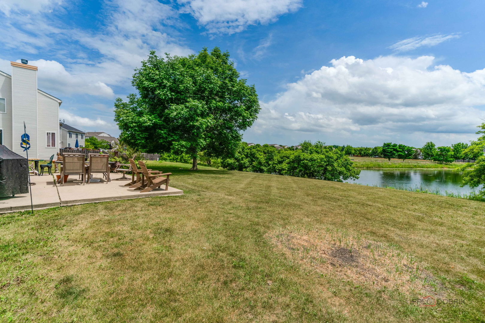399 W Cambria Drive, Round Lake, IL 60073