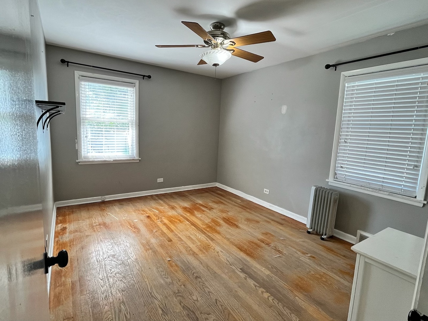 9244 S SACRAMENTO Avenue, Evergreen Park, IL 60805