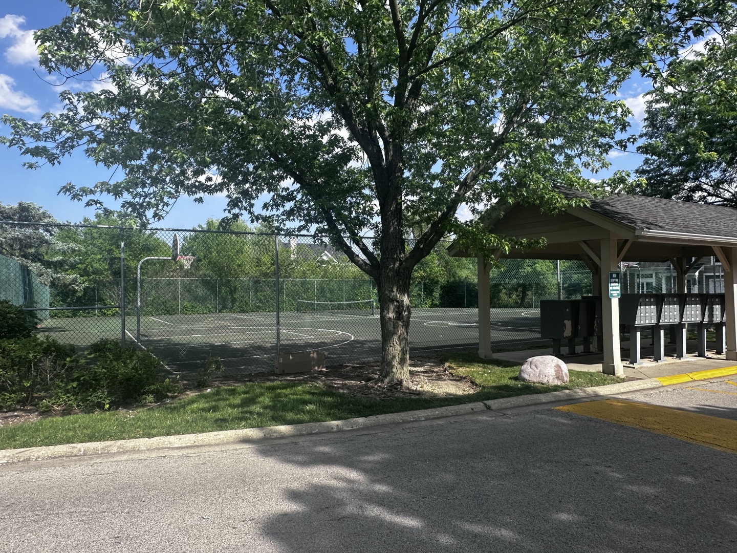1338 N Knollwood Drive, Palatine, IL 60067