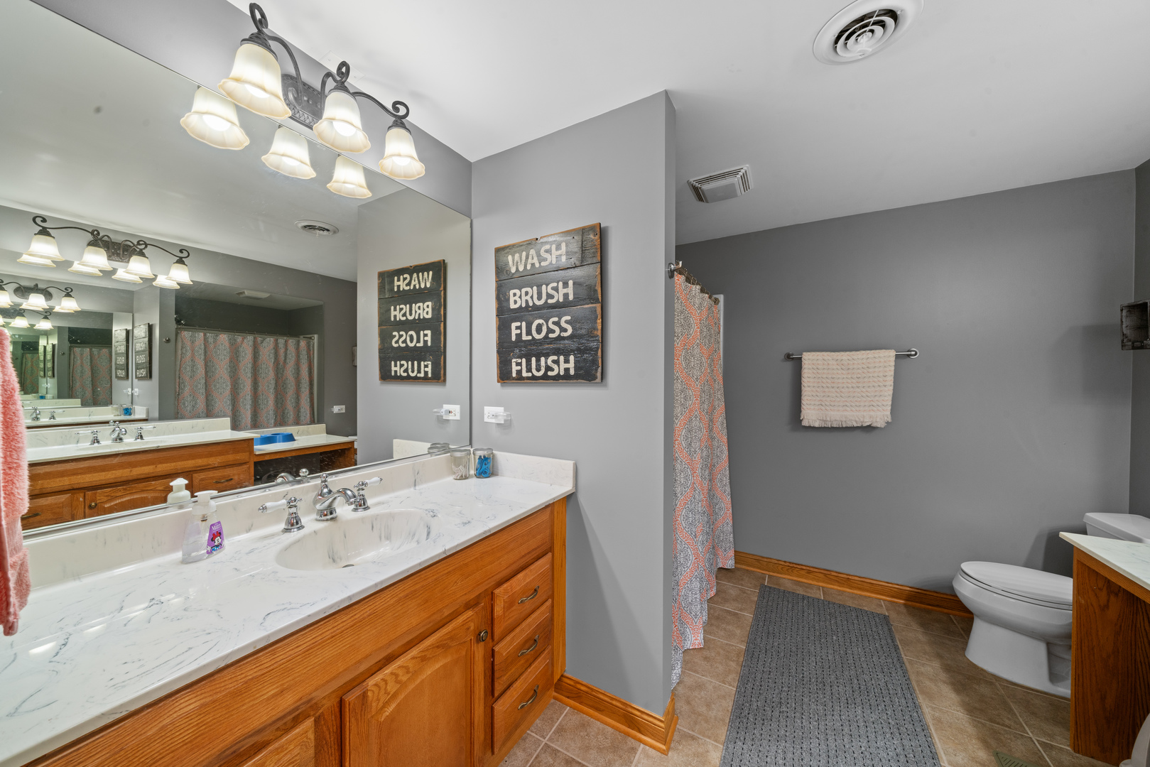 990 Fox Trail Lane, Somonauk, IL 60552