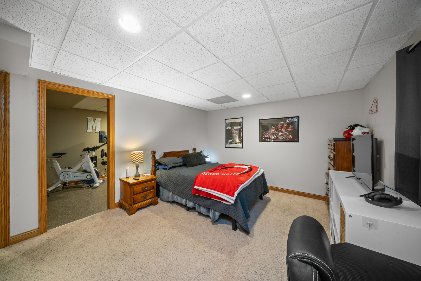 990 Fox Trail Lane, Somonauk, IL 60552