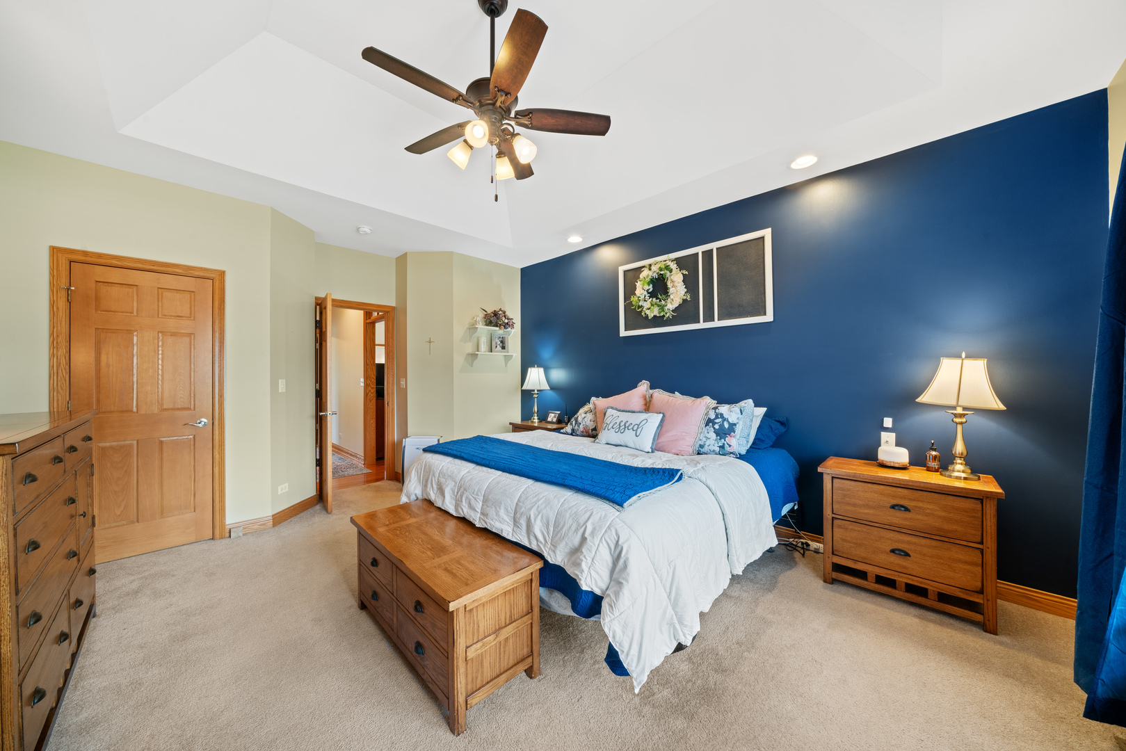 990 Fox Trail Lane, Somonauk, IL 60552