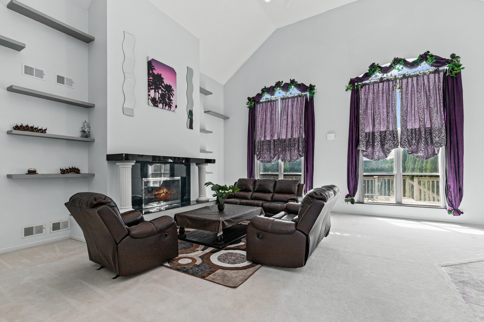 8303 Appaloosa Lane, Spring Grove, IL 60081