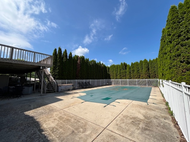 8303 Appaloosa Lane, Spring Grove, IL 60081