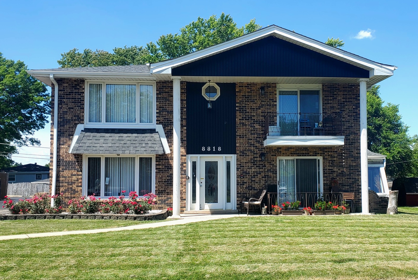 8818 W 85th Street, Justice, IL 60458