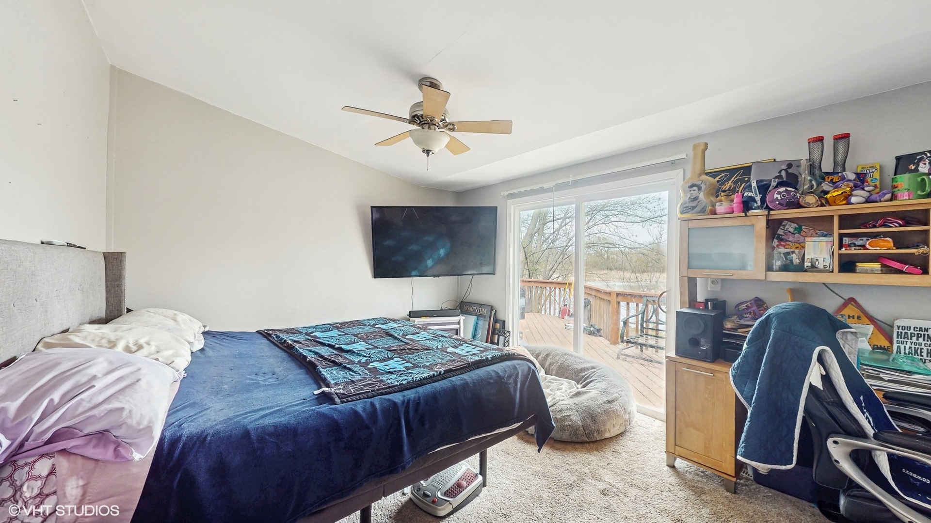 104 Channel Drive, Port Barrington, IL 60010