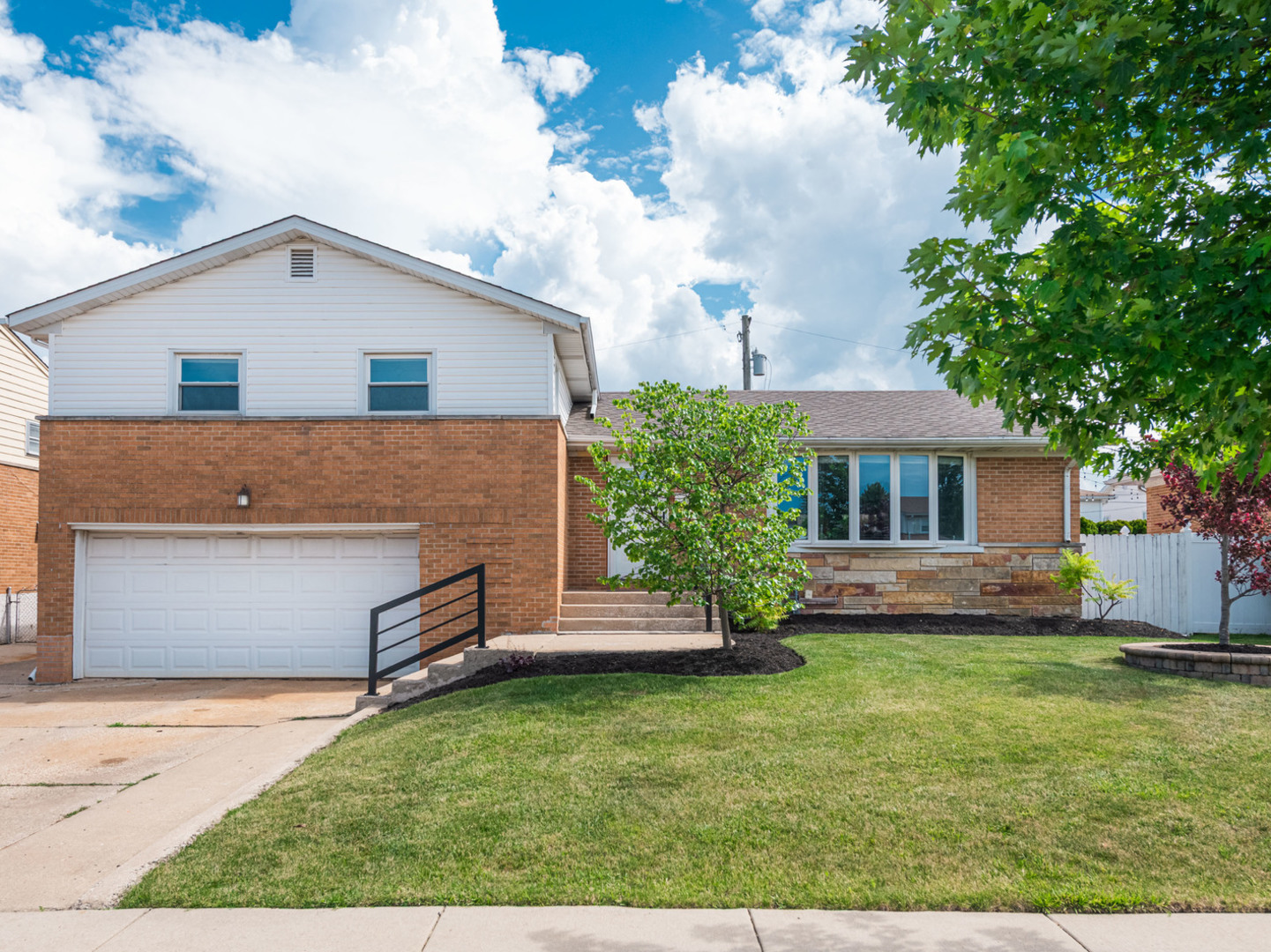1210 Norwood Street, Melrose Park, IL 60160