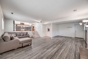 4329 Applewood Lane, Matteson, IL 60443