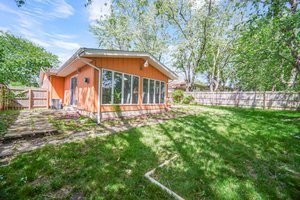 4329 Applewood Lane, Matteson, IL 60443