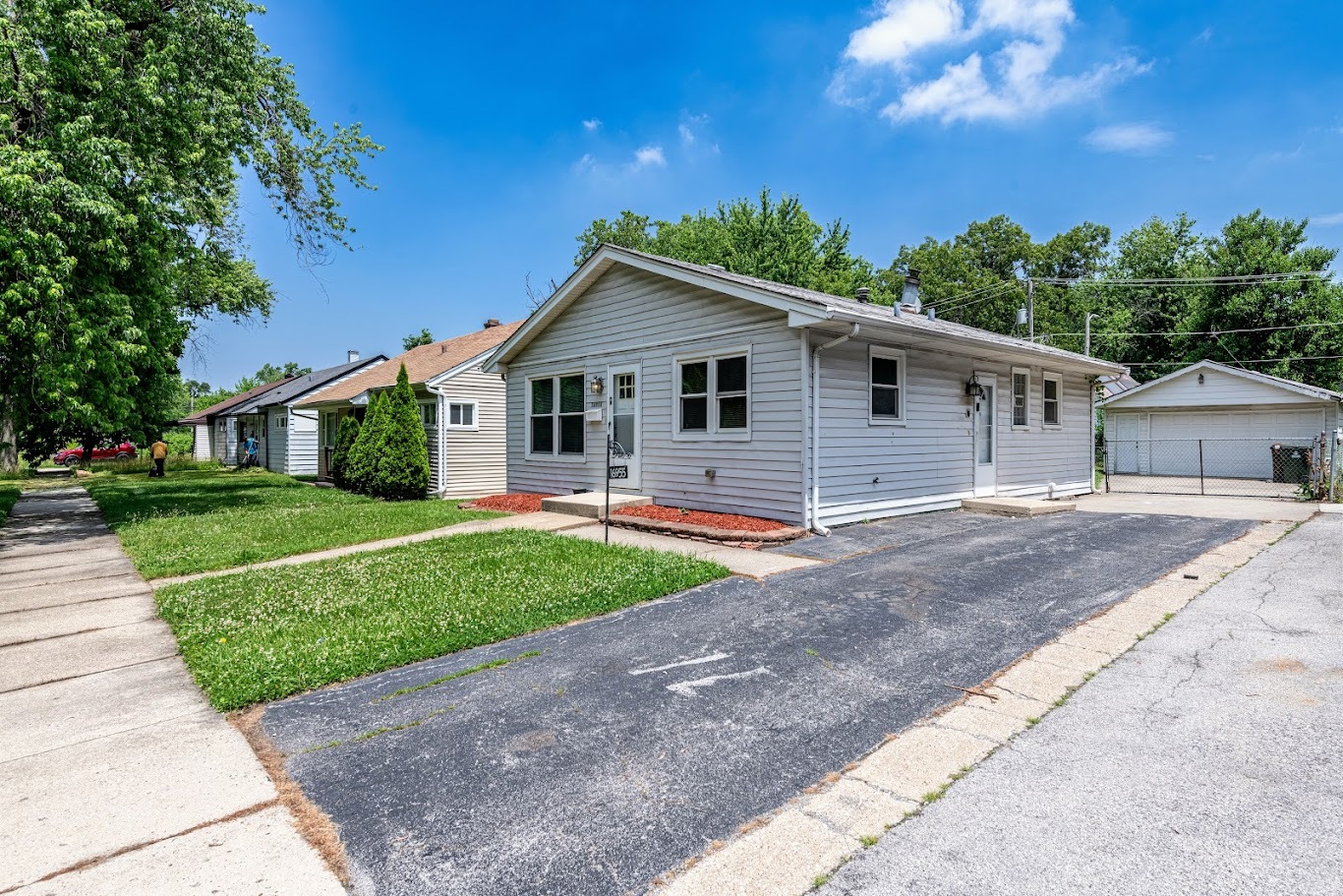 16955 Trapet Avenue, Hazel Crest, IL 60429