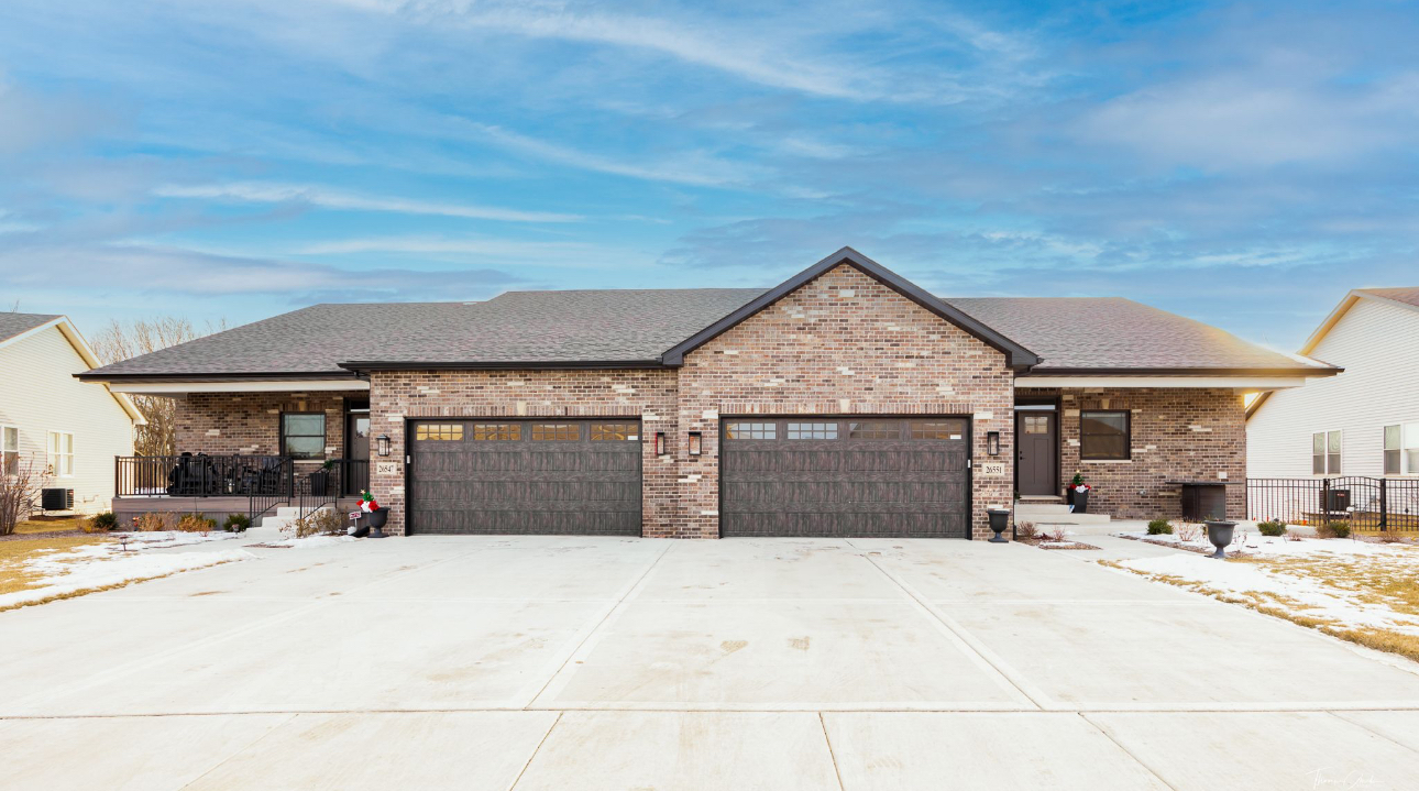 25133 S Westwind Drive, Channahon, IL 60410