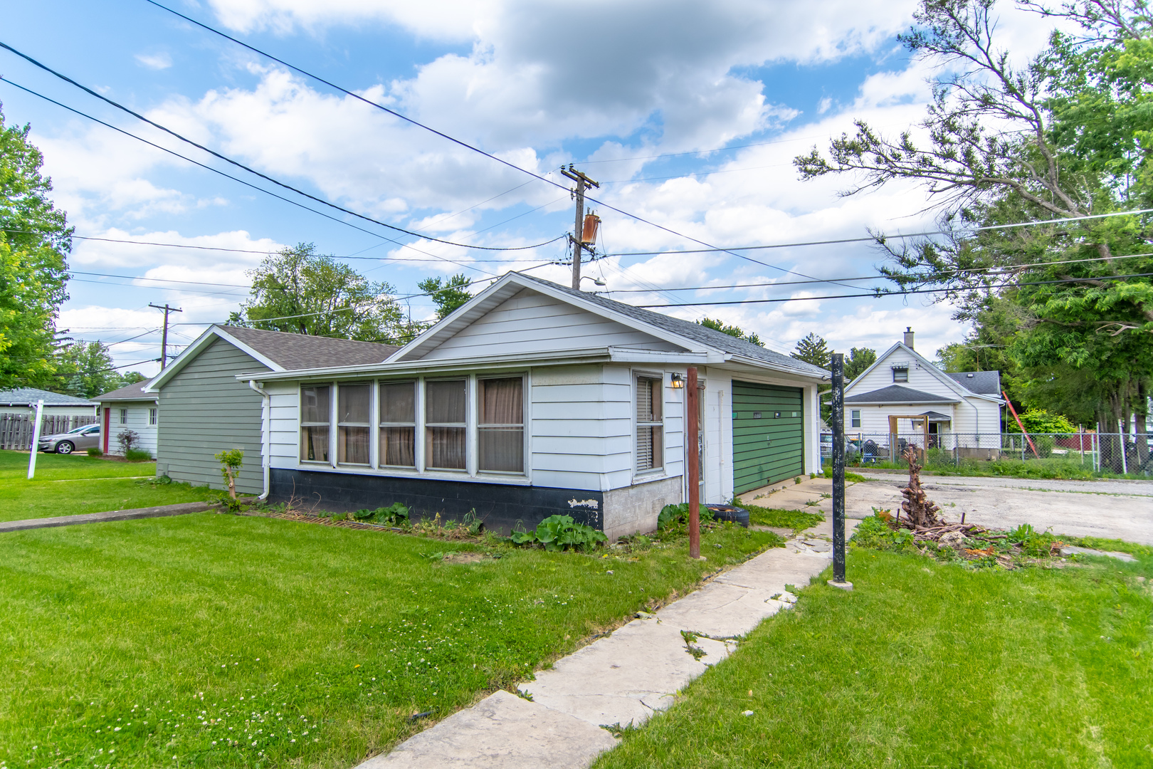 1258 Elizabeth Street, Joliet, IL 60435