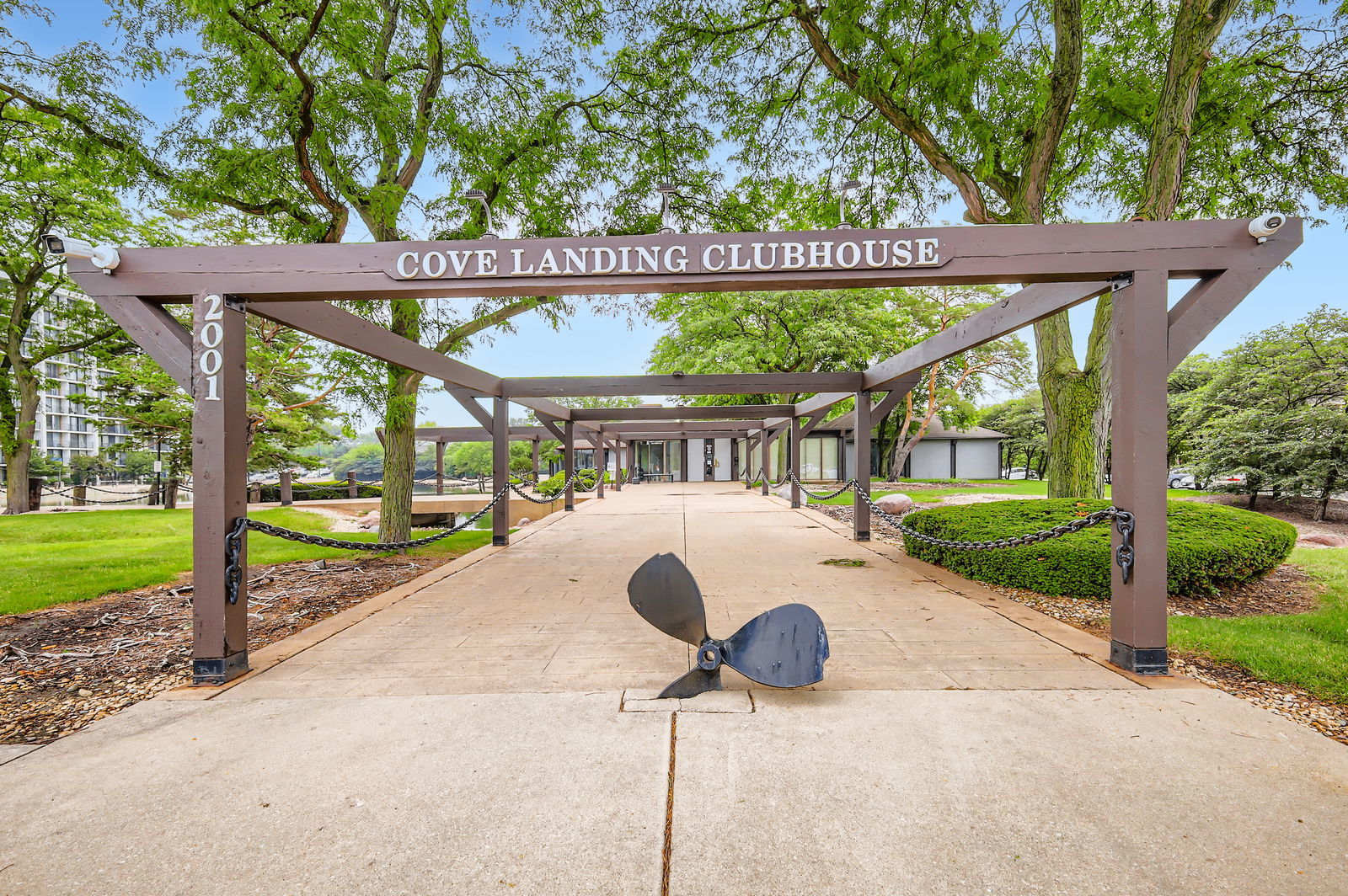 2015 S Finley Road #201, Lombard, IL 60148