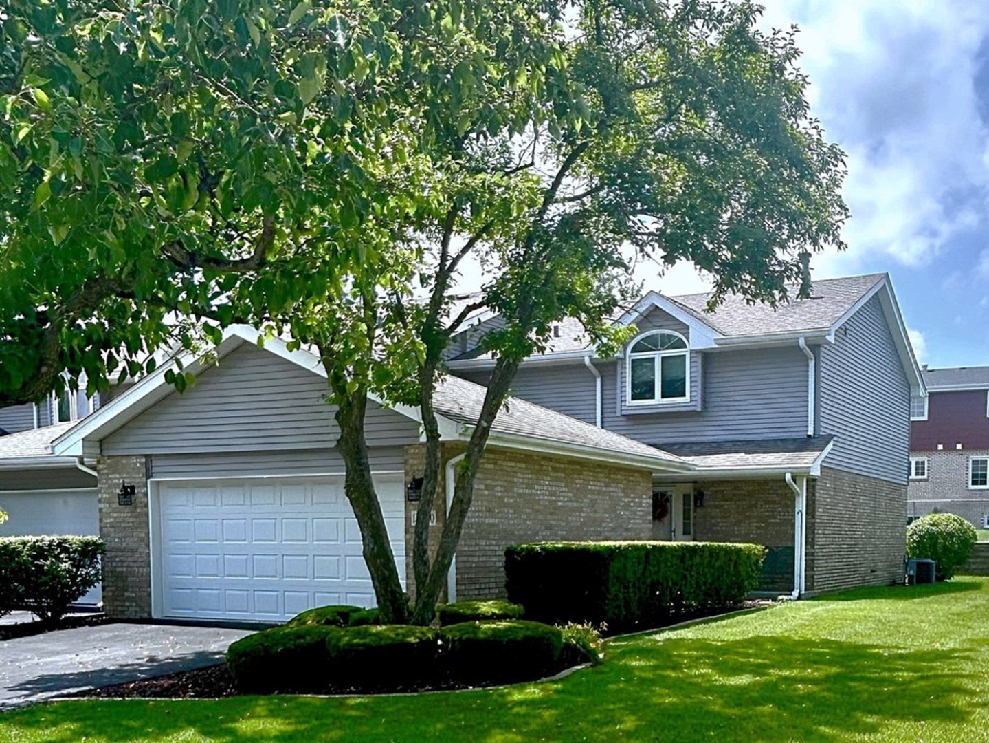 14220 Brighton Court, Orland Park, IL 60462