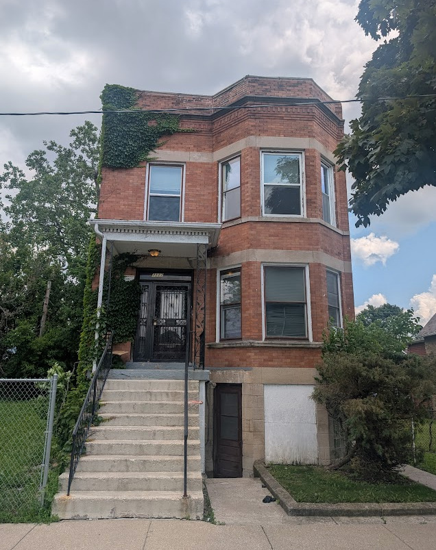 7117 S Carpenter Street, Chicago, IL 60621
