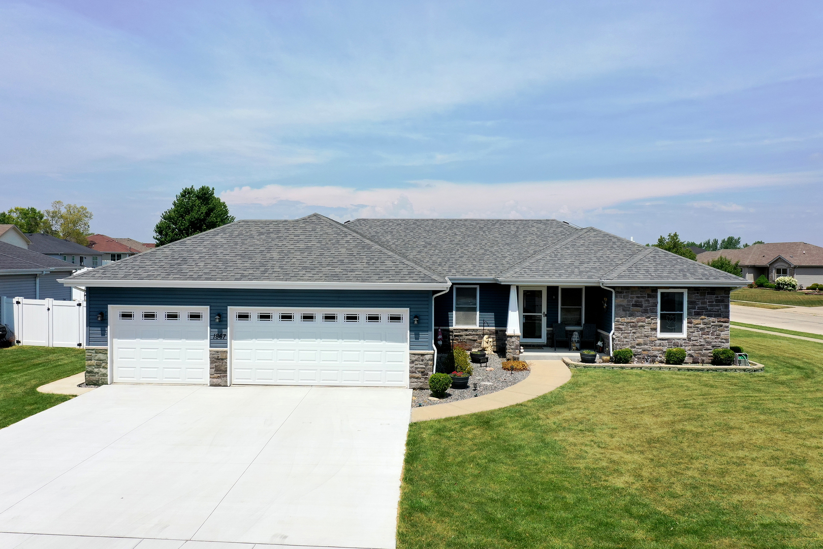 1867 Robert Drive, Bourbonnais, IL 60914