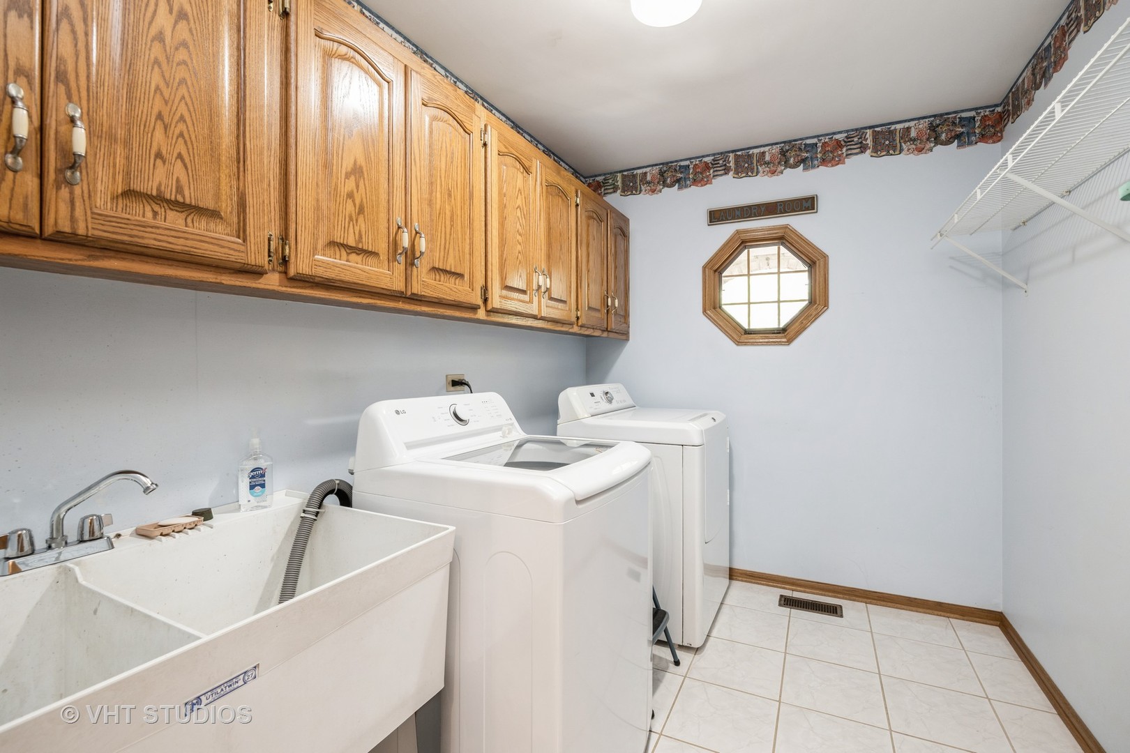 18821 Dickens Drive, Mokena, IL 60448