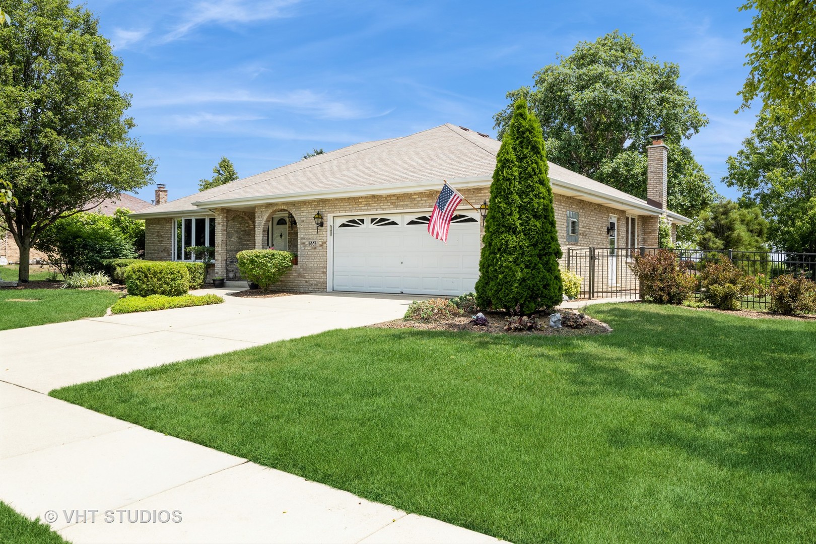 18821 Dickens Drive, Mokena, IL 60448