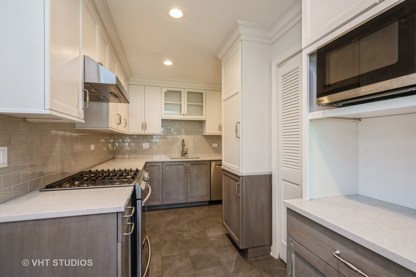 408 S Prindle Avenue, Arlington Heights, IL 60004