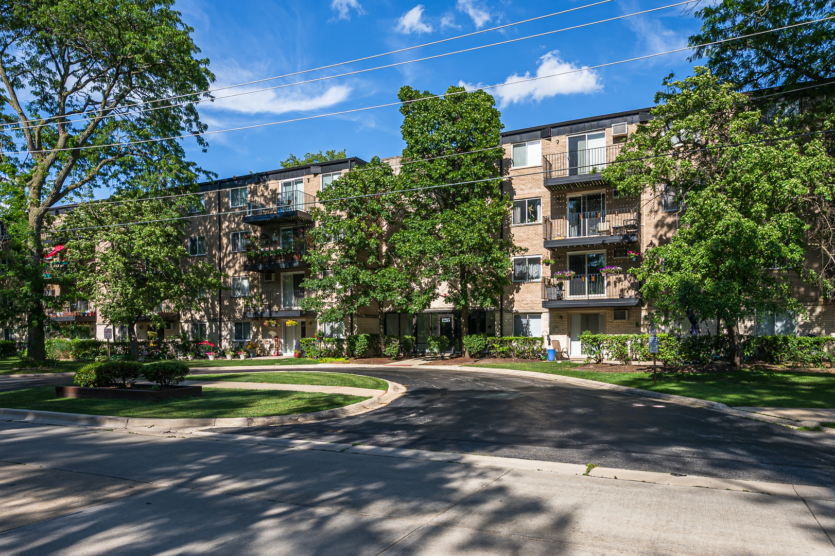 1215 N Waterman Avenue #1I, Arlington Heights, IL 60004
