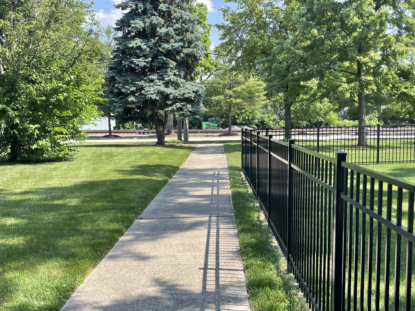 107 S Poplar Avenue, Elmhurst, IL 60126