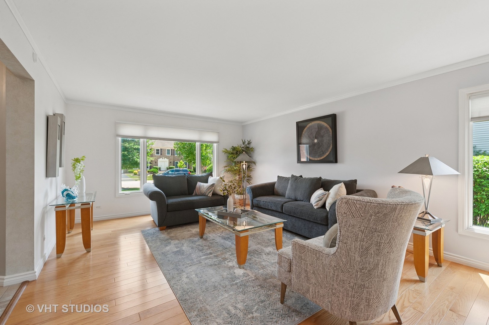 410 Woodcroft Lane, Schaumburg, IL 60173
