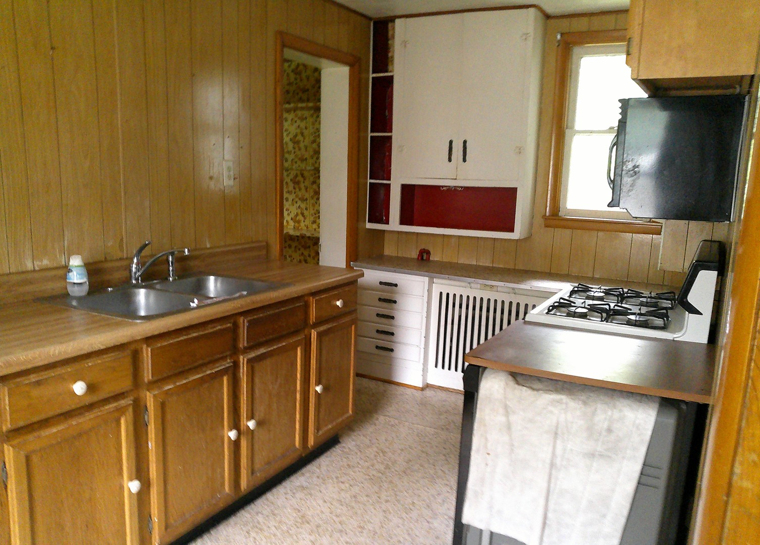 208 E State Street, Fairmount, IL 61841