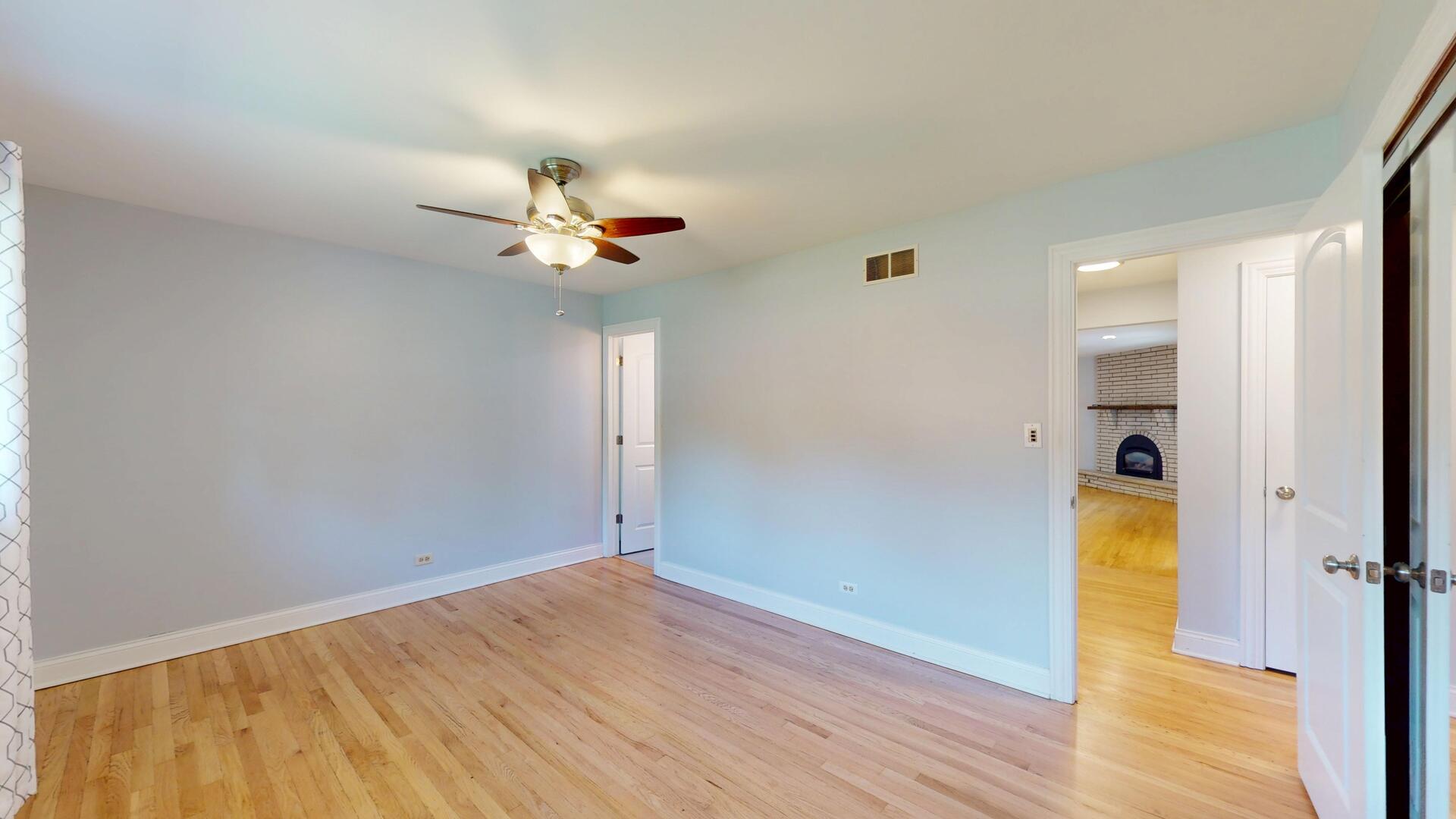 1445 71st Street, Downers Grove, IL 60516