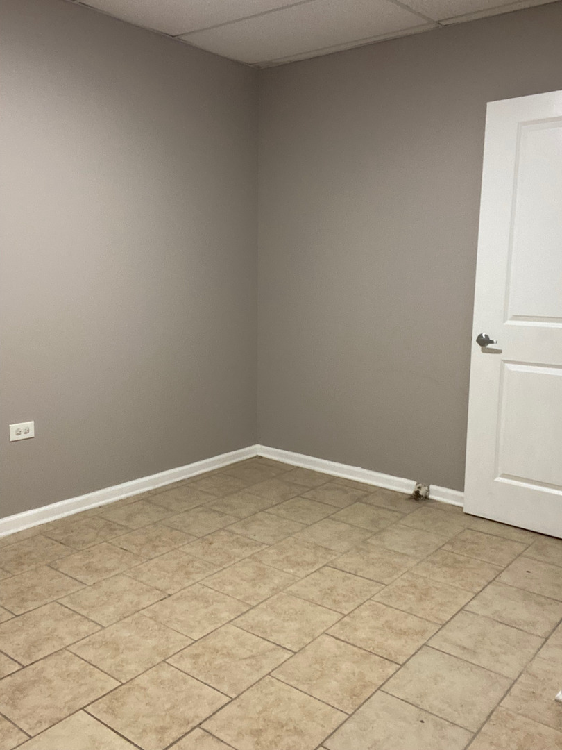 171 N 25th Avenue #10, Melrose Park, IL 60160