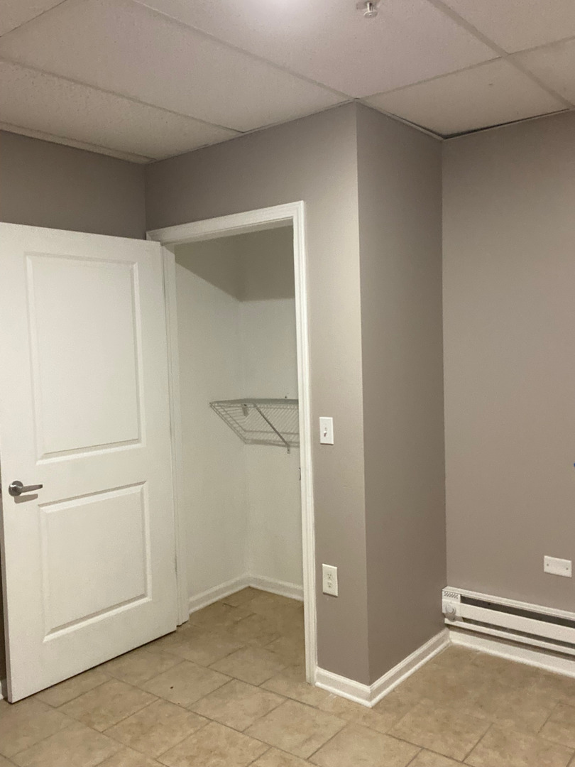 171 N 25th Avenue #10, Melrose Park, IL 60160