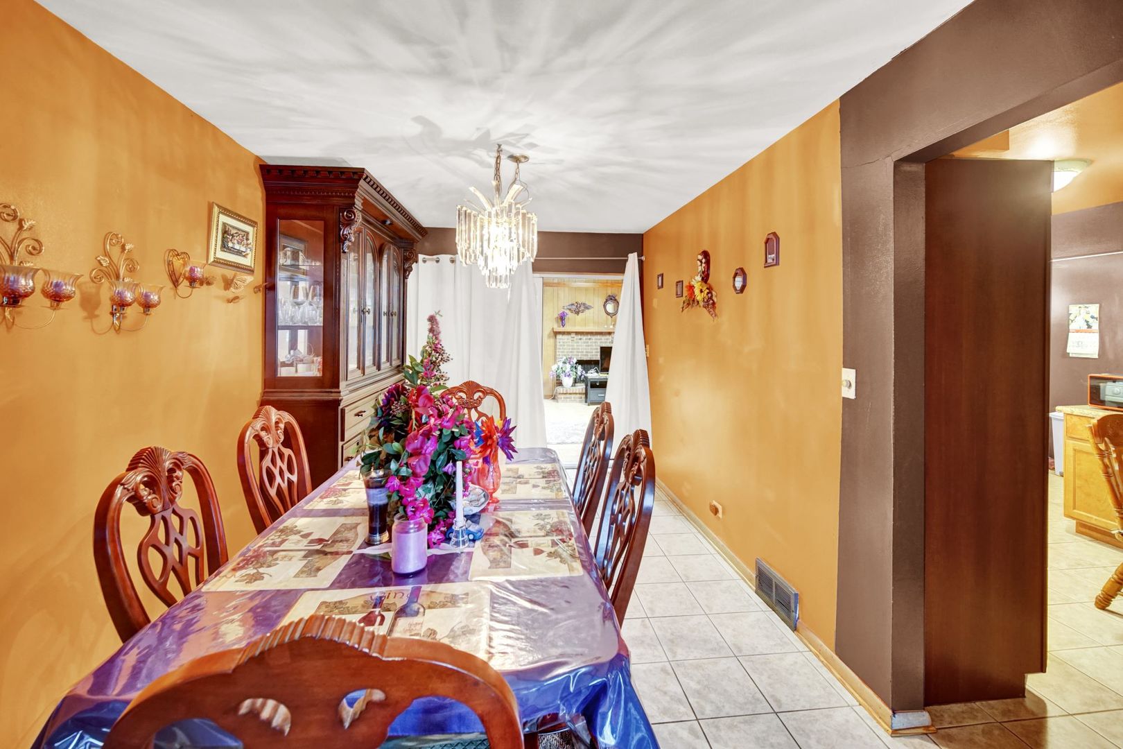 452 E 167th Street, South Holland, IL 60473