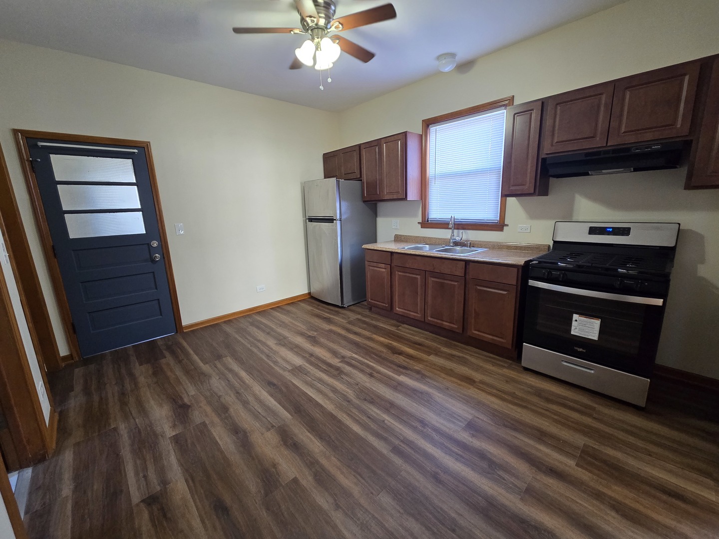 10653 S Mackinaw Avenue #2, Chicago, IL 60617