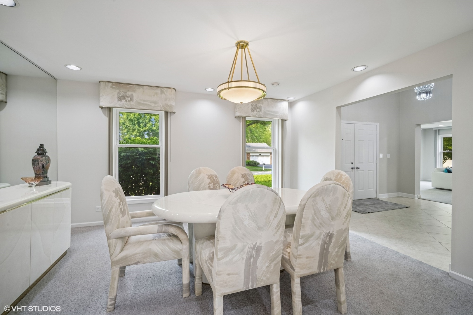 4045 N Harvard Avenue, Arlington Heights, IL 60004
