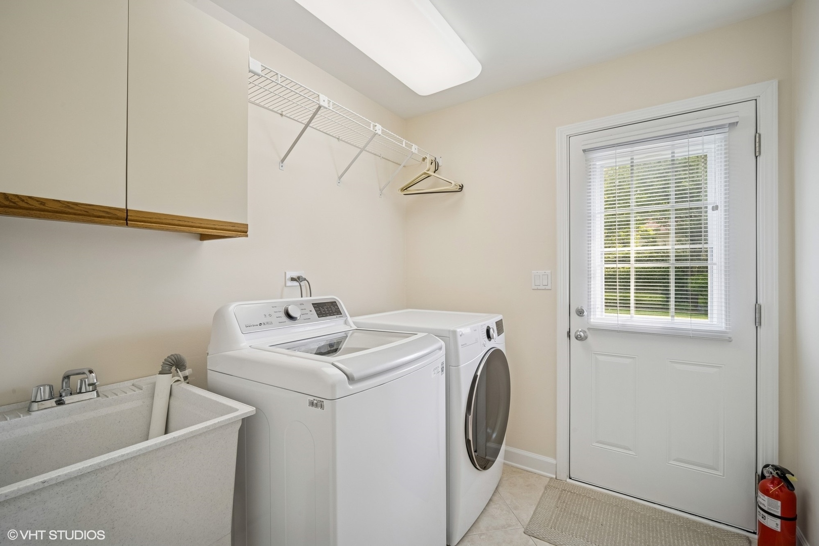 4045 N Harvard Avenue, Arlington Heights, IL 60004