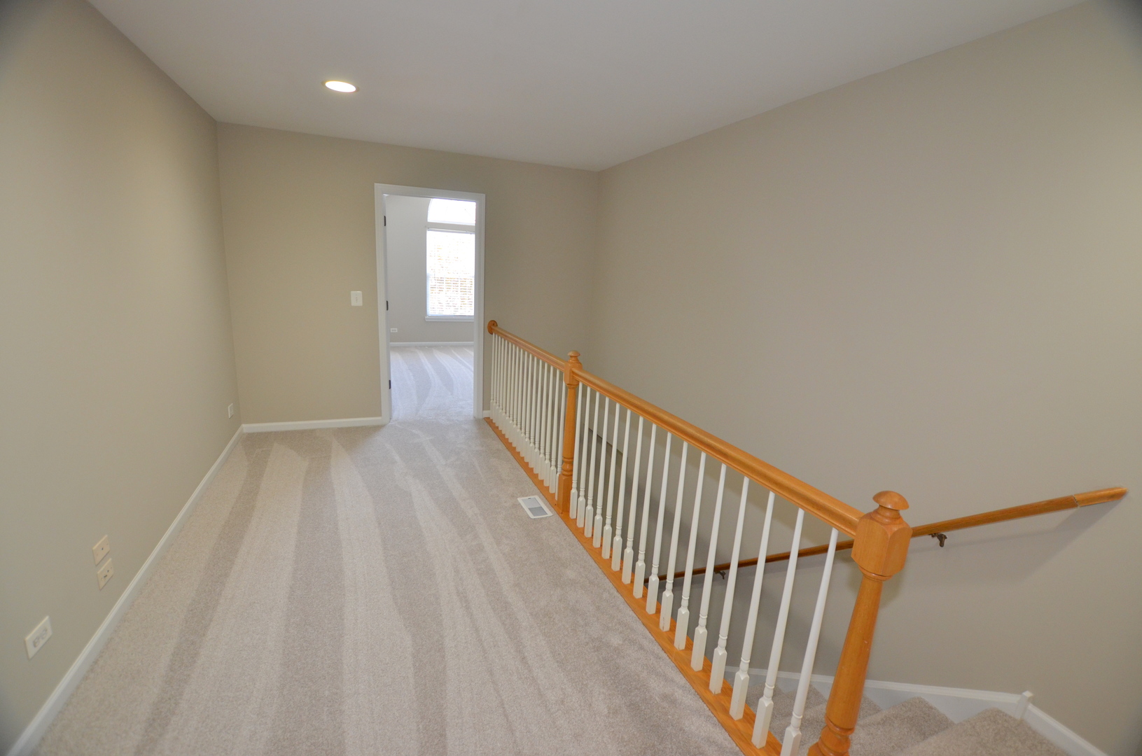 1211 Townes Circle, Aurora, IL 60502