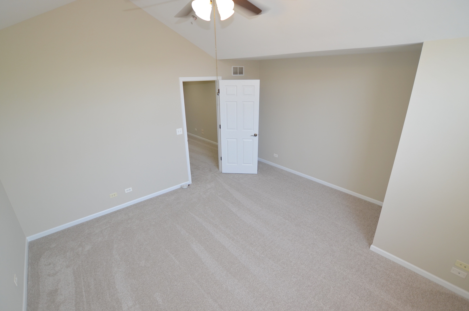 1211 Townes Circle, Aurora, IL 60502