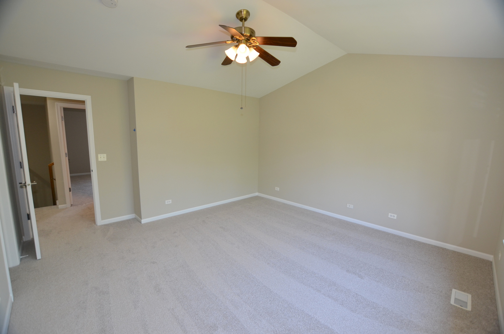 1211 Townes Circle, Aurora, IL 60502