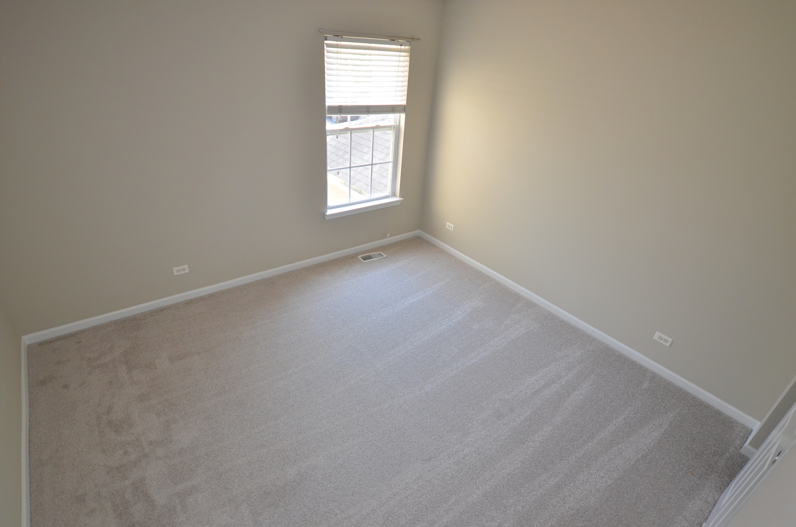 1211 Townes Circle, Aurora, IL 60502