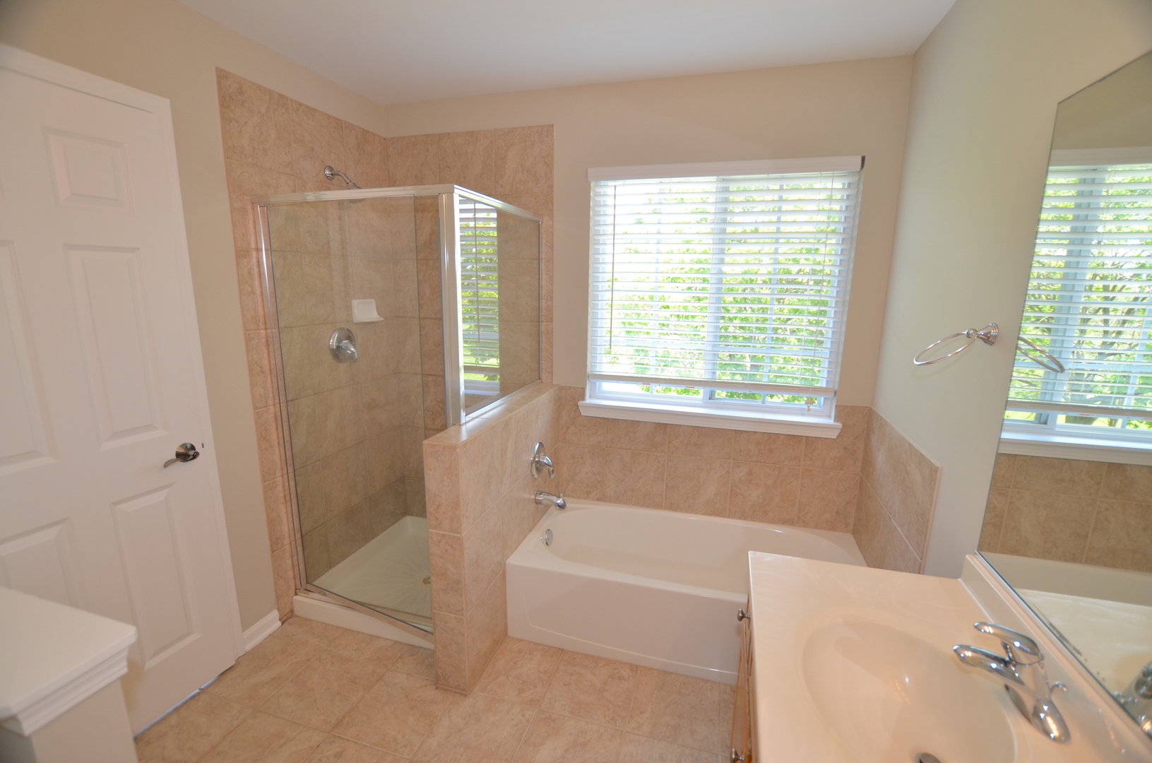 1211 Townes Circle, Aurora, IL 60502