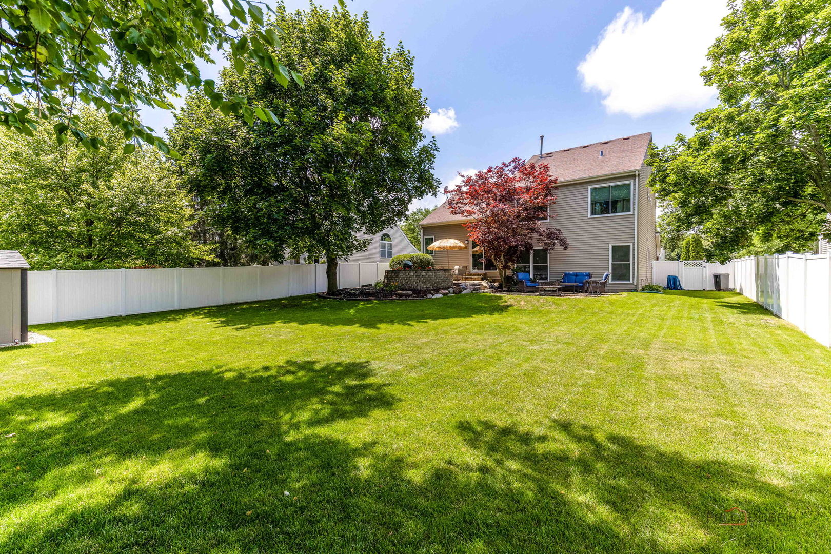 531 Crystal Place, Gurnee, IL 60031