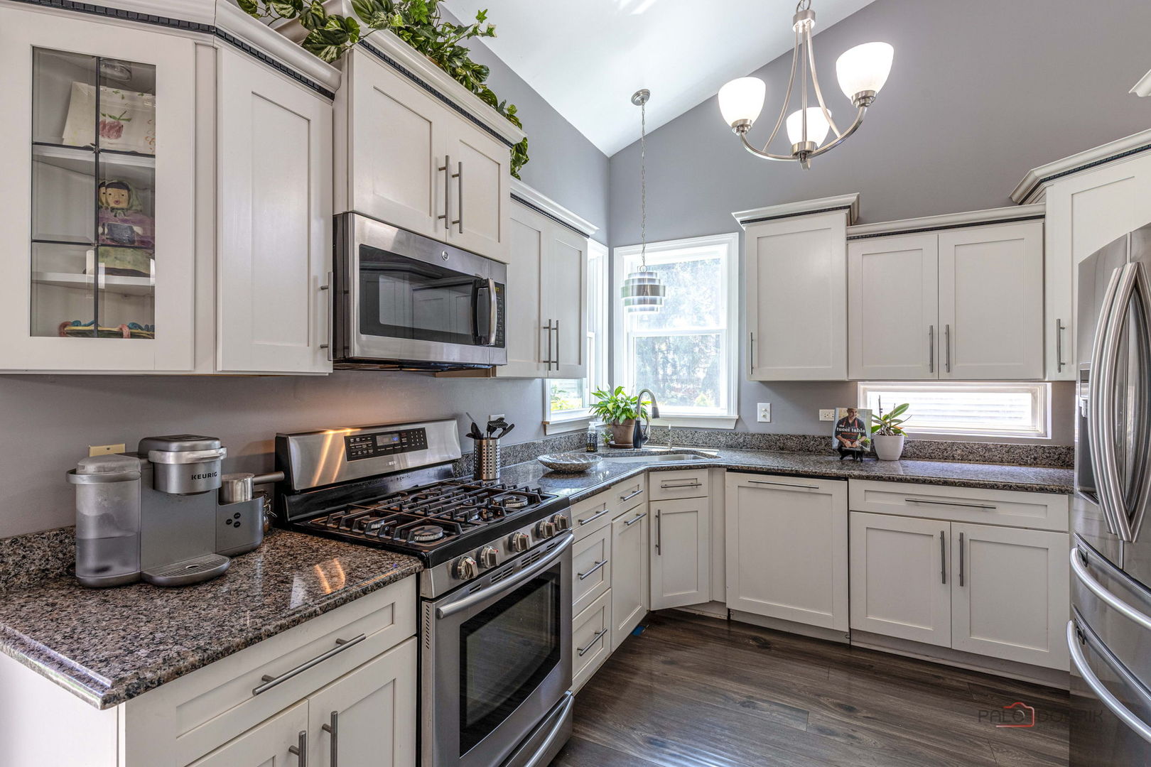 531 Crystal Place, Gurnee, IL 60031