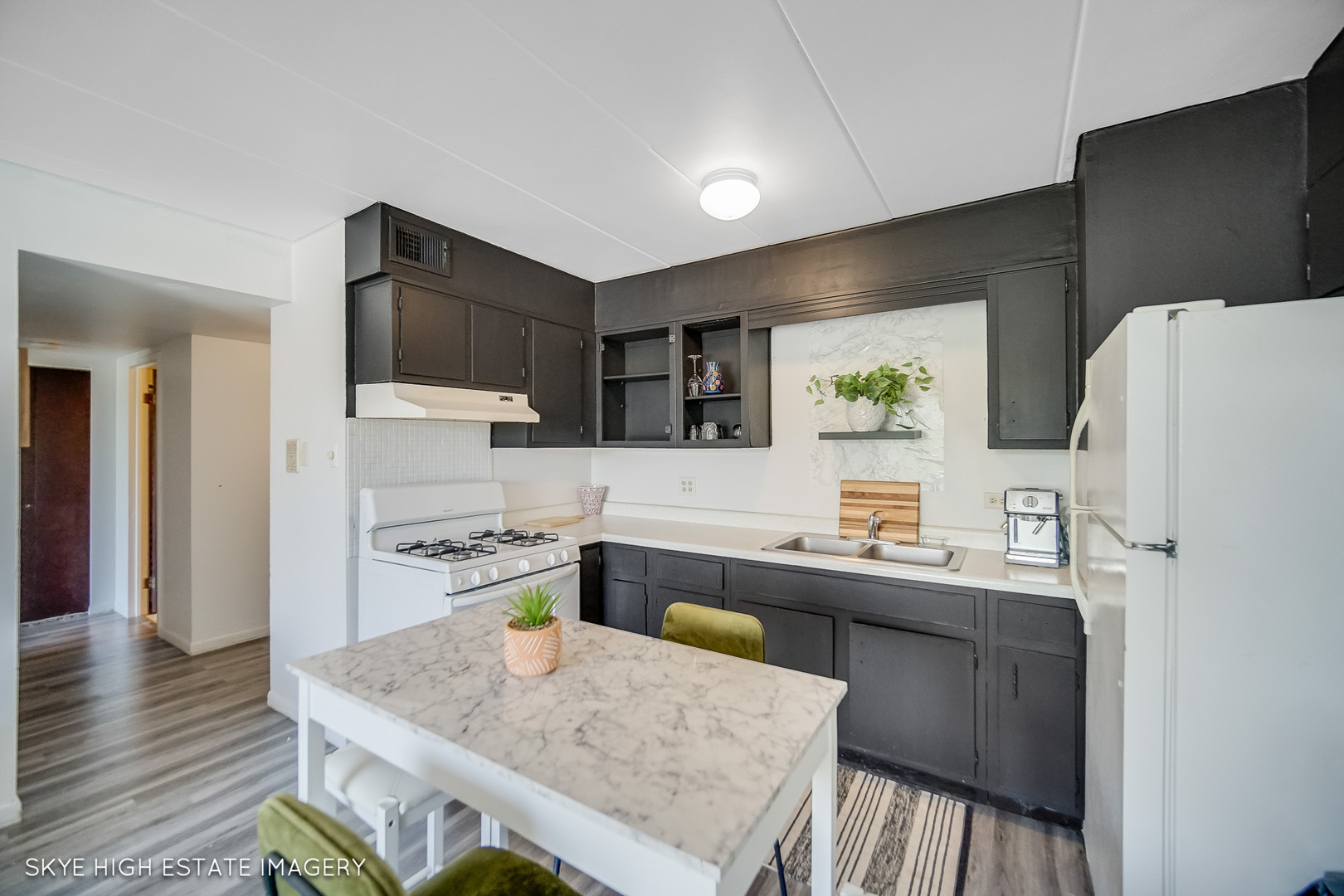 3838 W 111th Street #406, Chicago, IL 60655