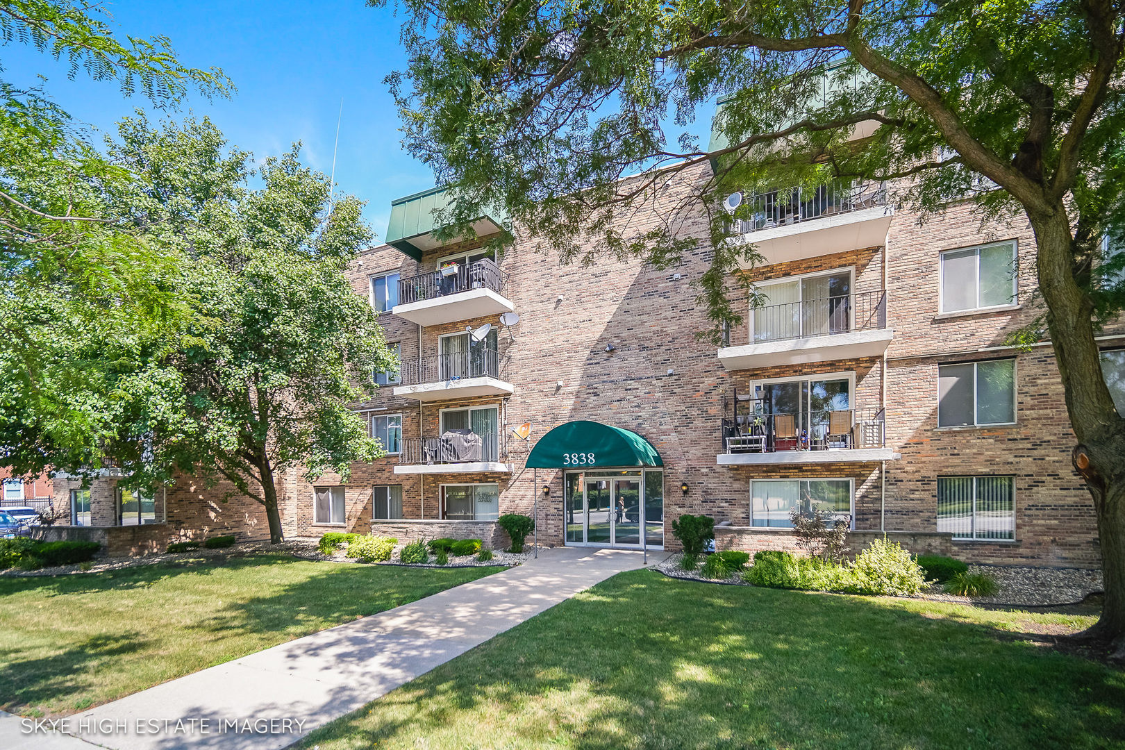 3838 W 111th Street #406, Chicago, IL 60655