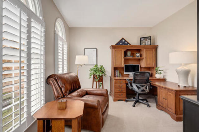 9 Olympic Drive, South Barrington, IL 60010